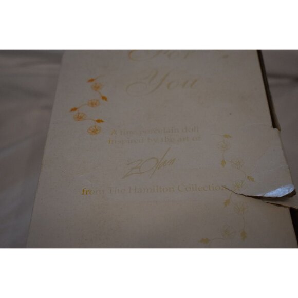 Vintage Hamilton Collection Porcelain Hand Painted Doll Inspired by Art of Zolan - Picture 9 of 10